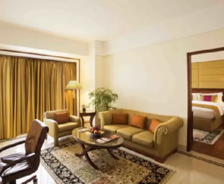 luxury hotel in delhi