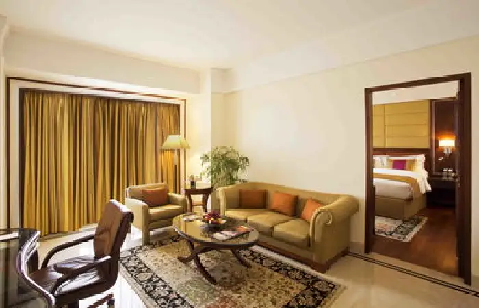 luxury hotel in delhi